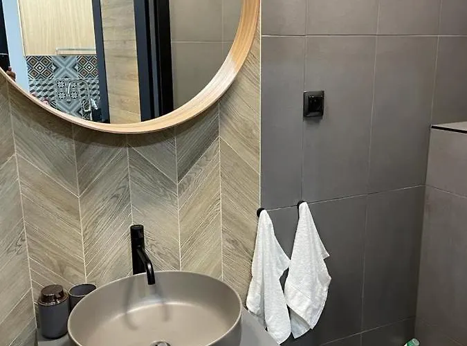 Nowecinka Centrum Lägenhet